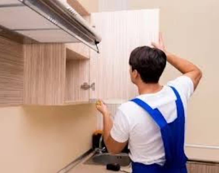 📦 A Importância de Contratar um Montador de Móveis Profissional